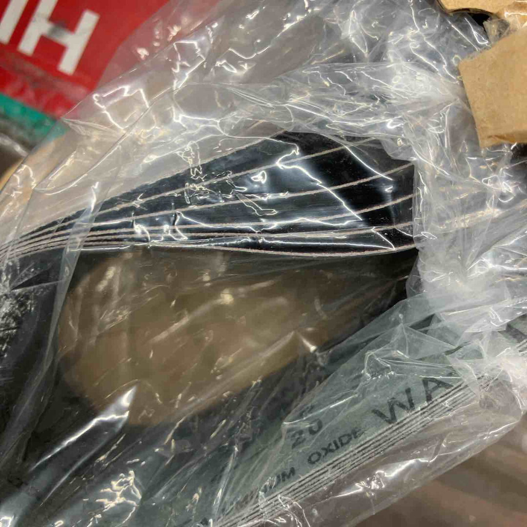 ★マキタ(makita) コードレスベルトサンダ BS001GZ【戸田店】