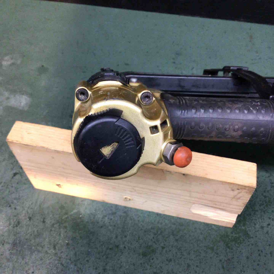 ★ハイコーキ(HIKOKI ※旧:日立工機) 高圧フロアタッカ N5004HMF【戸田店】