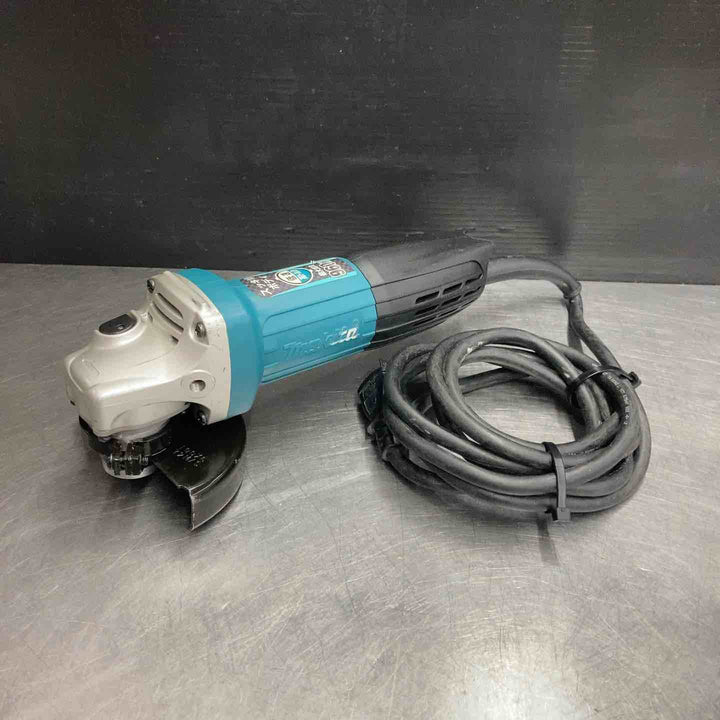 【中古品】 マキタ(makita) 100mmディスクグラインダ GA4032 【東大和店】
