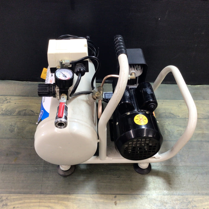 〇パオック PAOCK ミニ オイルレス エアコンプレッサー MOL-0405PA 5L 【東大和店】