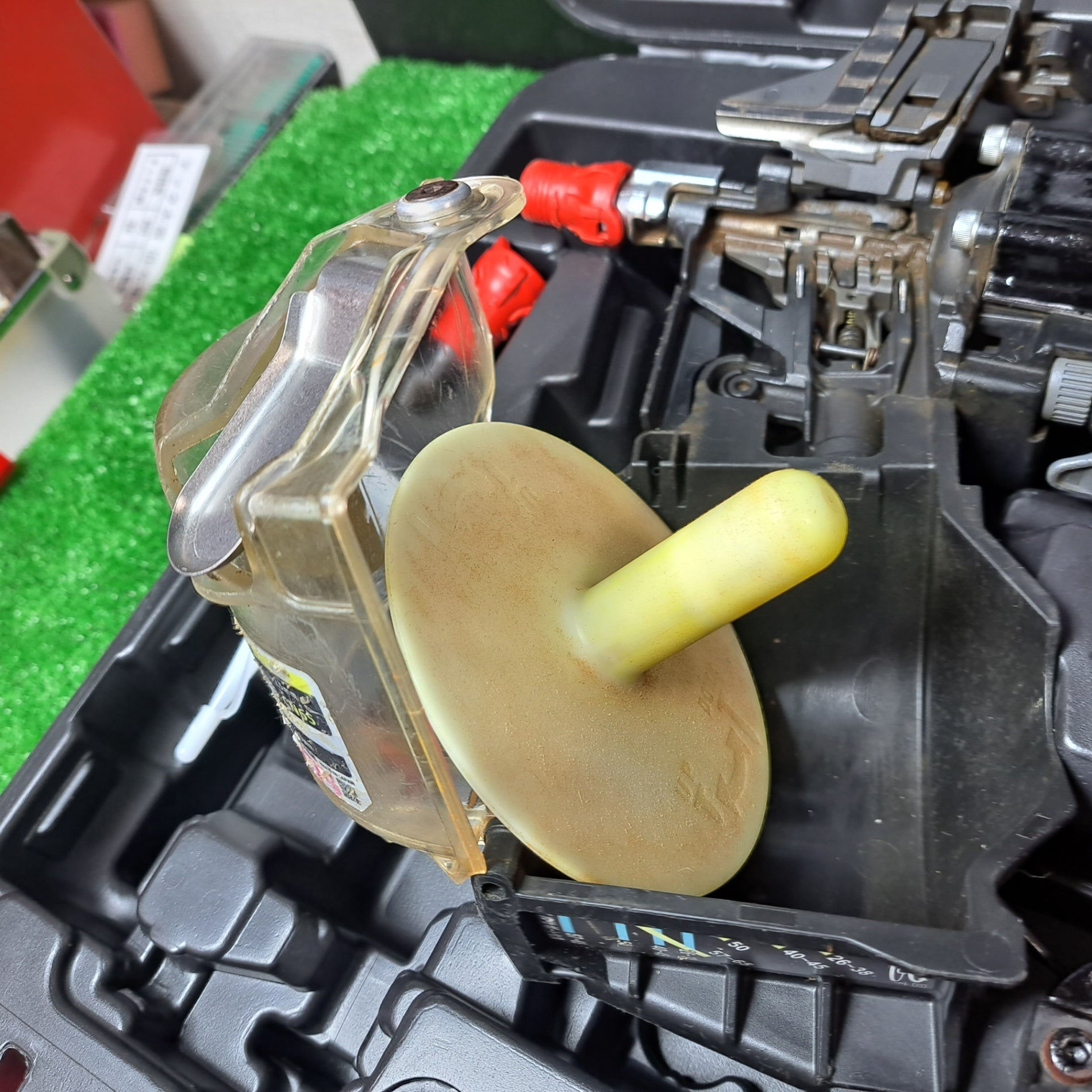 ☆マックス(MAX) 高圧エア釘打ち機 HN-65FW1 型枠用【岩槻店