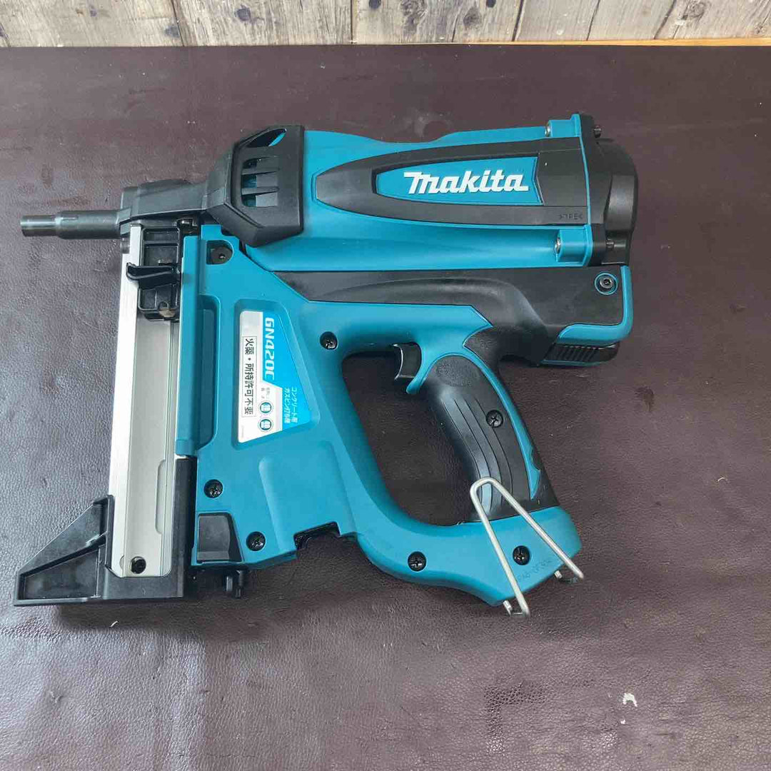 【中古品】 マキタ(makita) コードレスコンクリート用ガスピン打ち機 GN420C 7.2V 【東大和店】