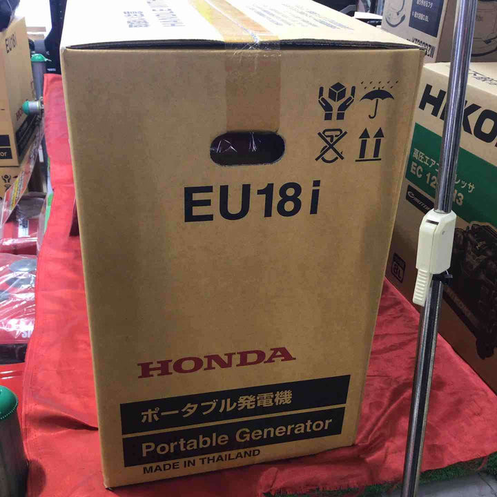 送料無料！【未使用品】★ホンダ(HONDA) インバーター発電機 EU18i