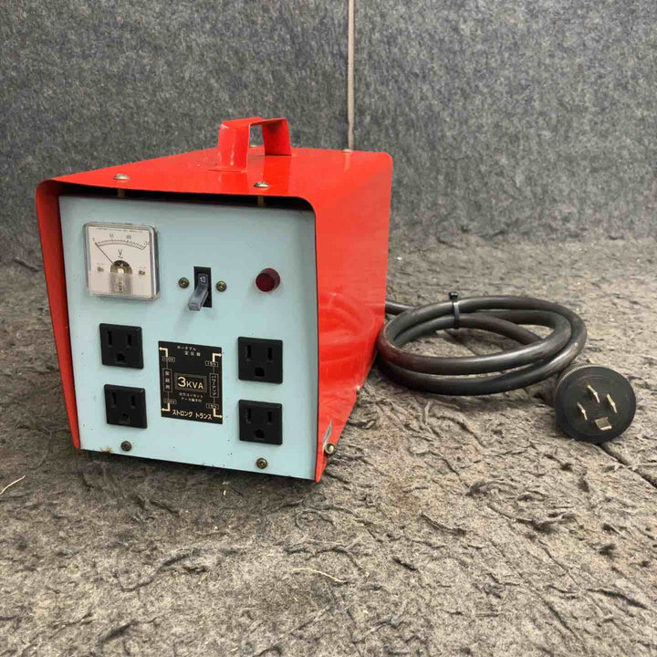 【中古品】 ストロング工業 トランス ST-30 降圧器 変圧器 単相100V/200V 【鴻巣店】