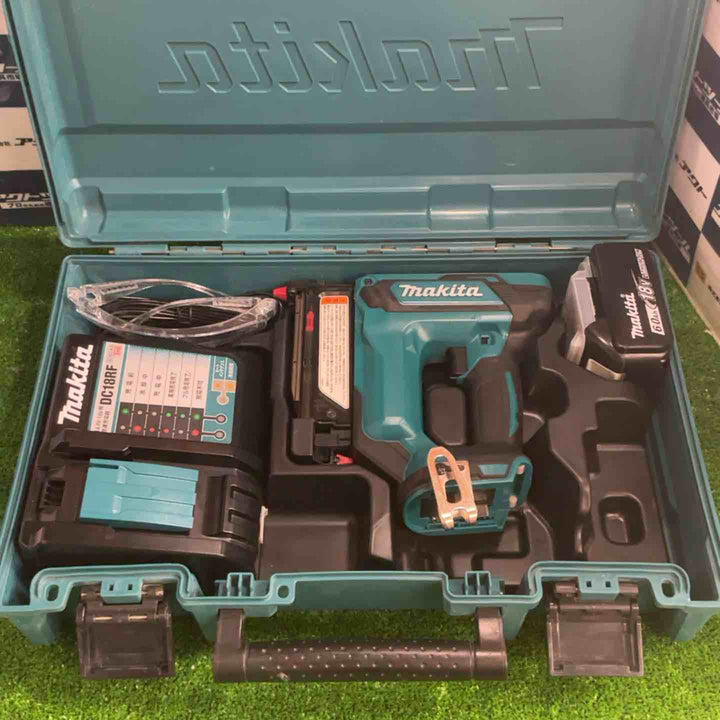 ★マキタ(makita) コードレスピンネイラ PT353DRG【草加店】