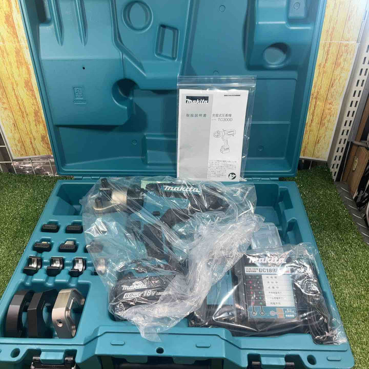 ★マキタ(makita) コードレス圧着機 TC300DRG【川崎店】