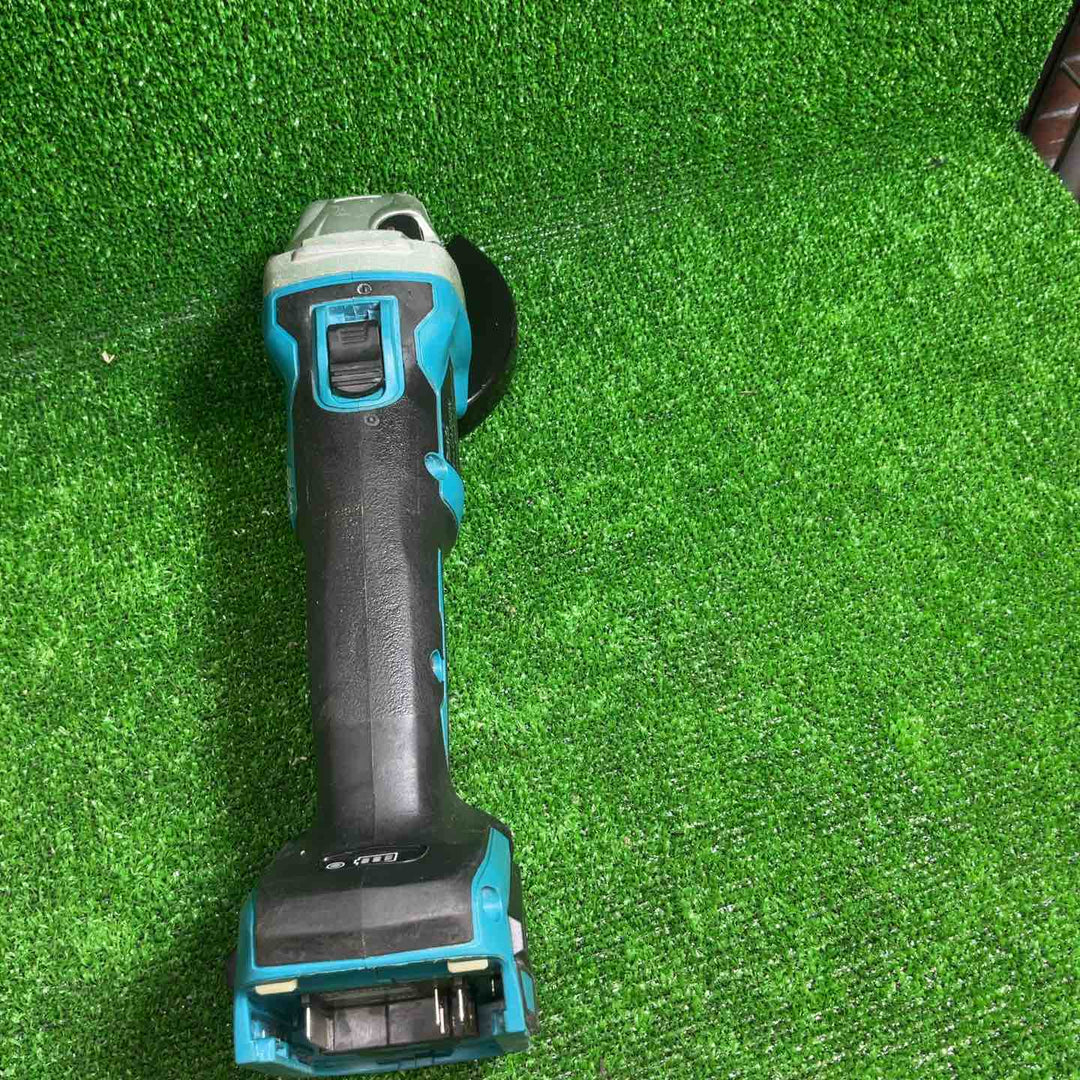 【中古品】 マキタ(makita) 100mmコードレスディスクグラインダ GA404DZN (GA404DN) 【藤沢店】
