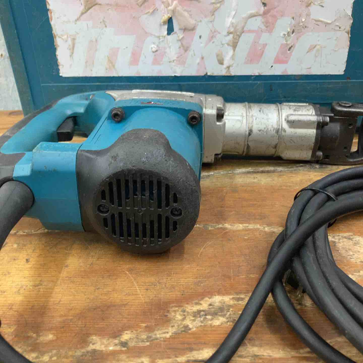 ☆マキタ(makita) 電動ハンマ HM0830【柏店】 – アクトツール