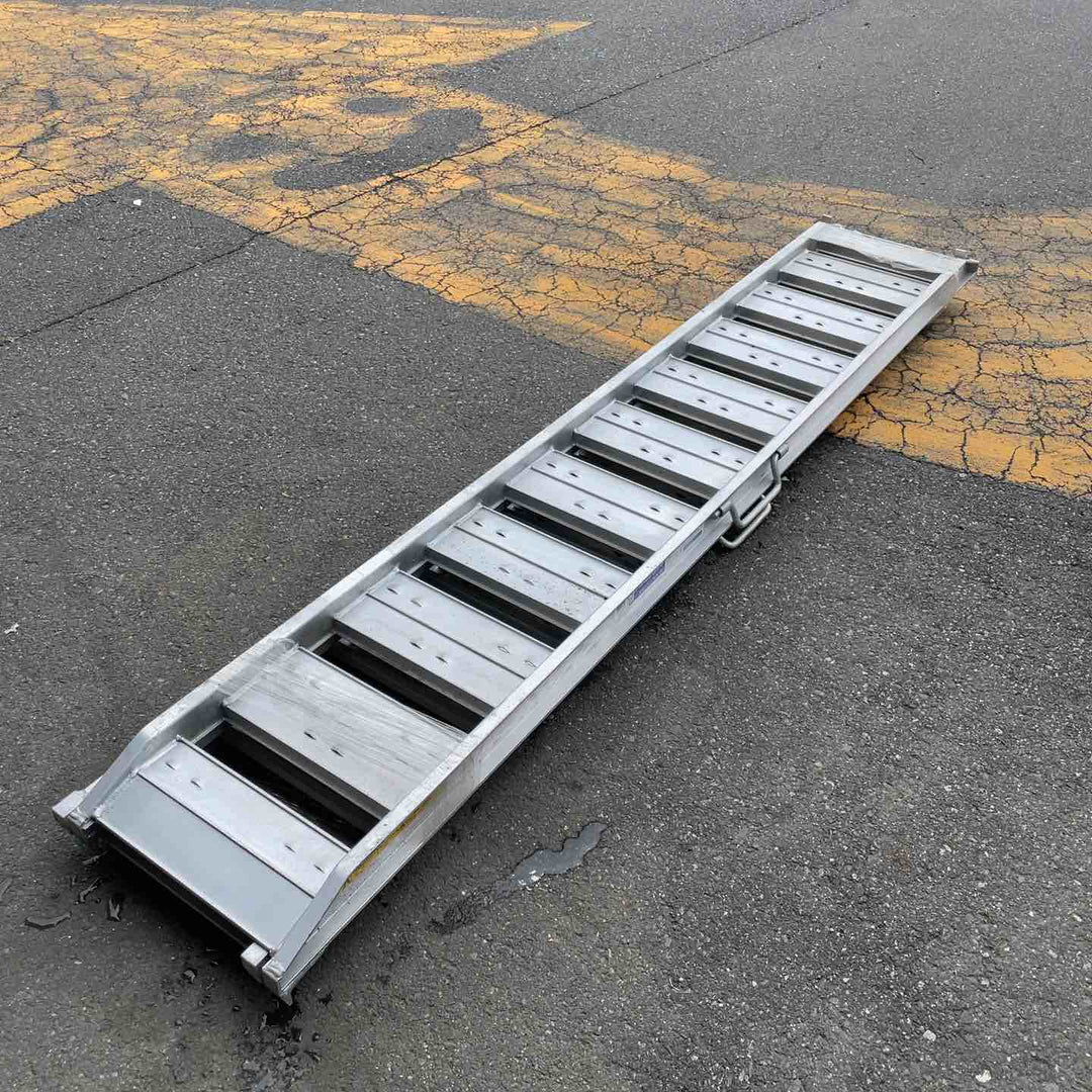 【店頭受取り限定】アルインコ(ALINCO) アルミブリッジ SA213008 2本組 2100mm 0.8ｔ【桶川店】
