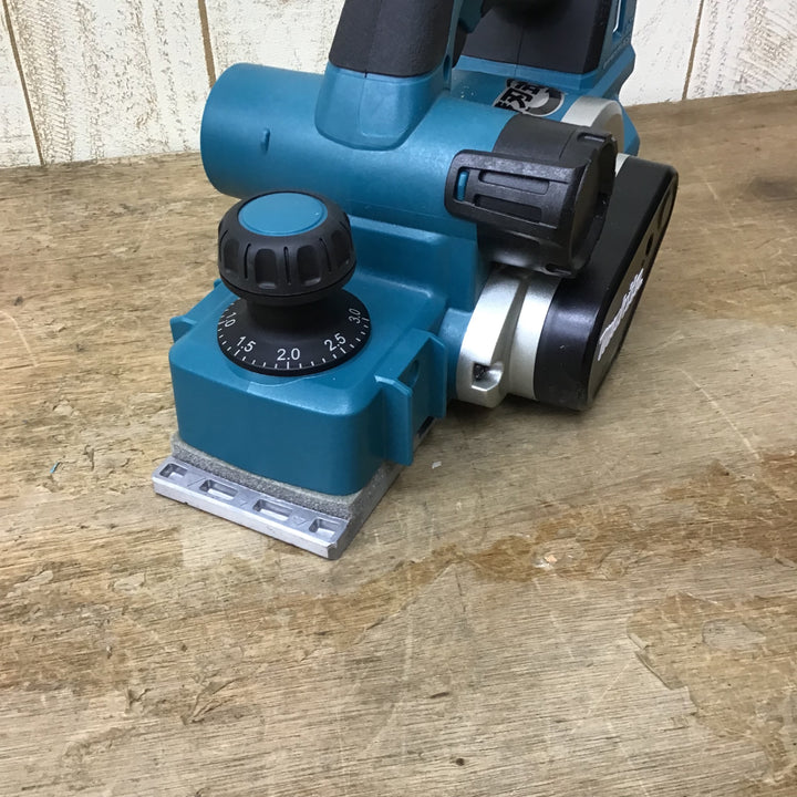 ★マキタ(makita)18V  82mmコードレスカンナ KP181DZ【柏店】