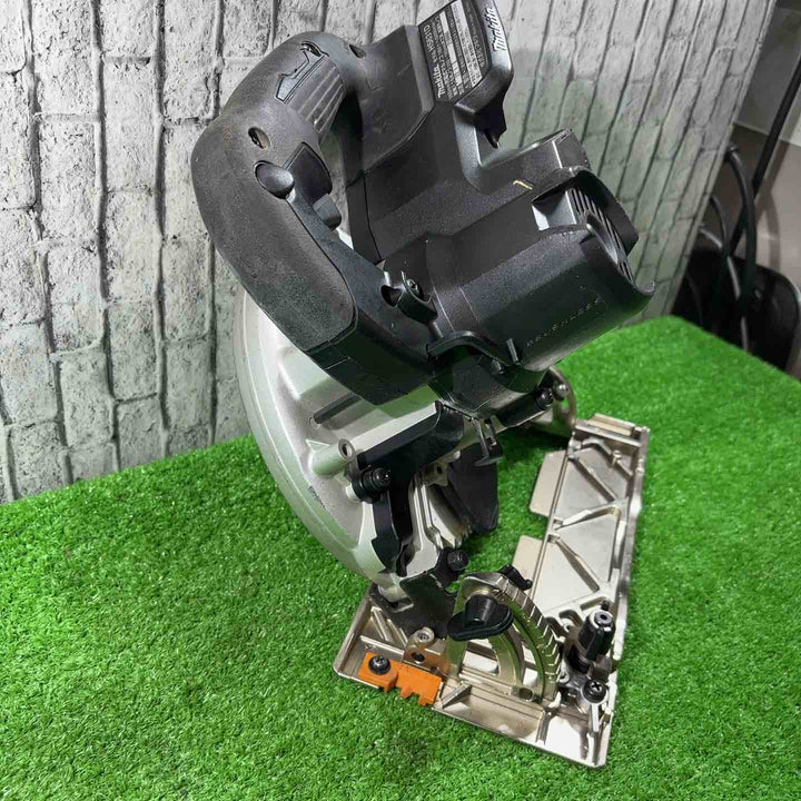 ★マキタ(makita) コードレス丸のこ 18V HS631DZB 動作確認済【川口店】