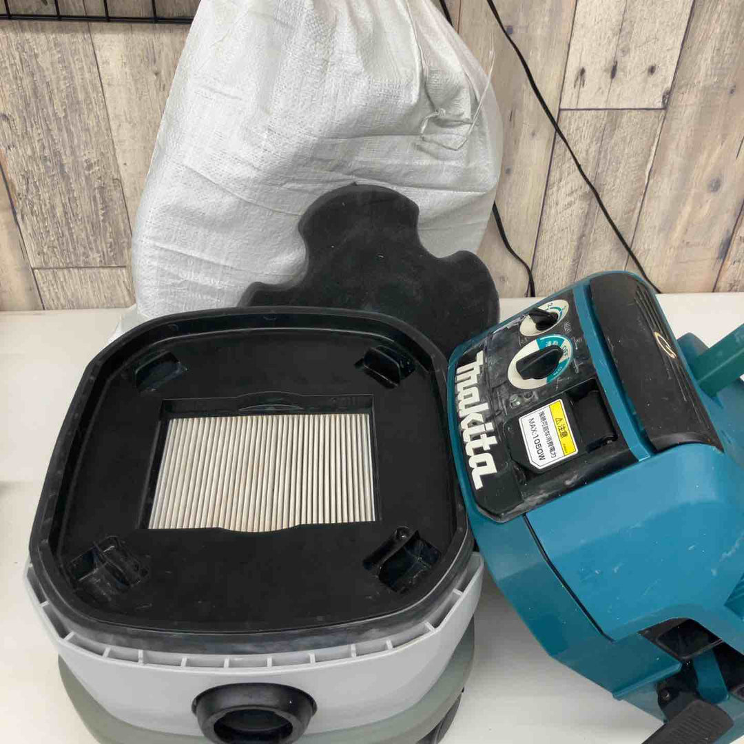 ★マキタ(makita) 粉じん専用 集じん機  VC0830 連動機能 集じん容量：8L【戸田店】
