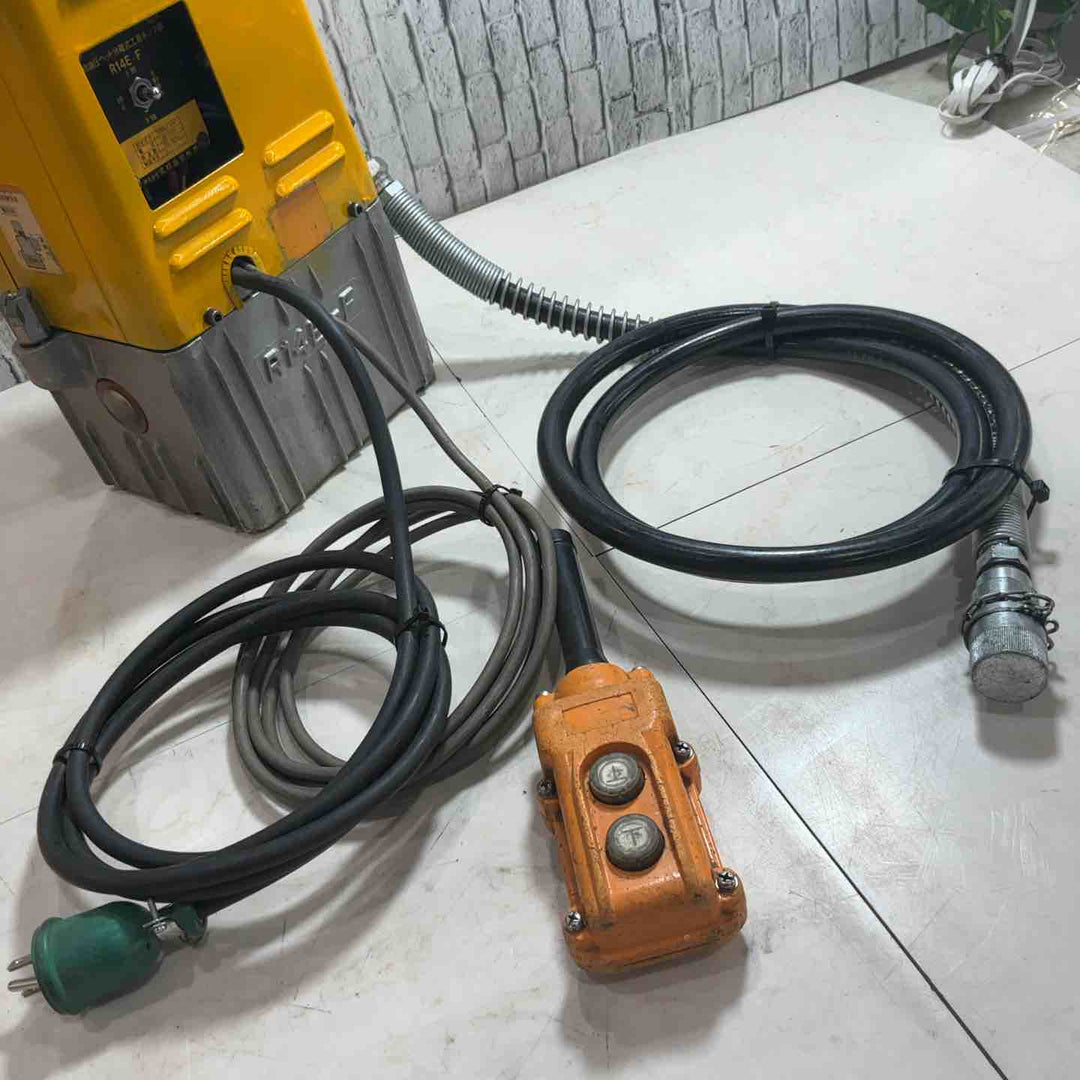 【店頭受取り限定】◇泉精器(IZUMI) 電動リモコン式油圧ポンプ R14E-F SH-70セット【川口店】