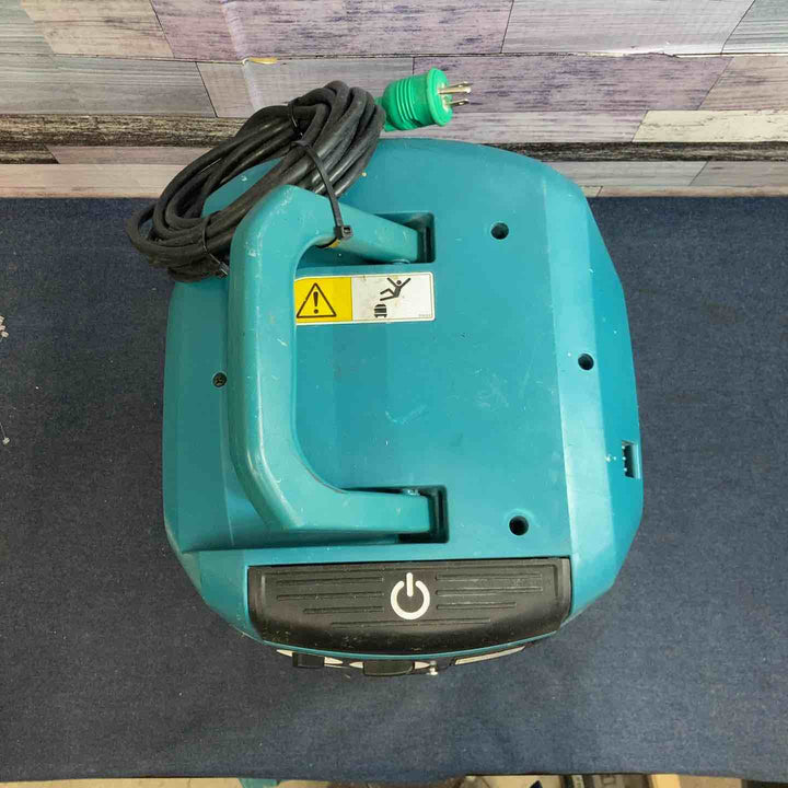 ★マキタ(makita) 集じん機 乾式 VC1530【八潮店】