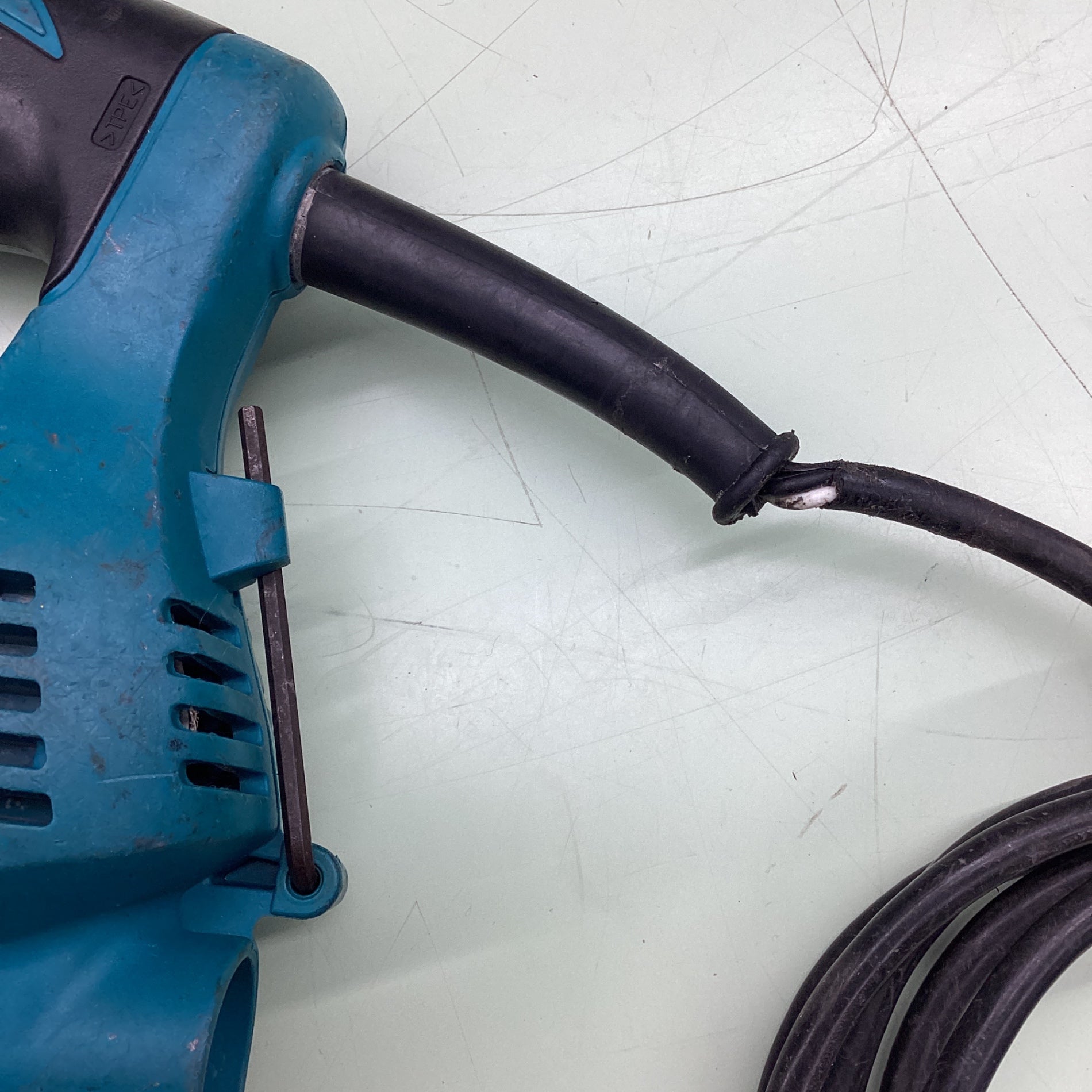 ☆マキタ(makita) ジグソー 4327 コードむけあり【越谷店】 – アクト