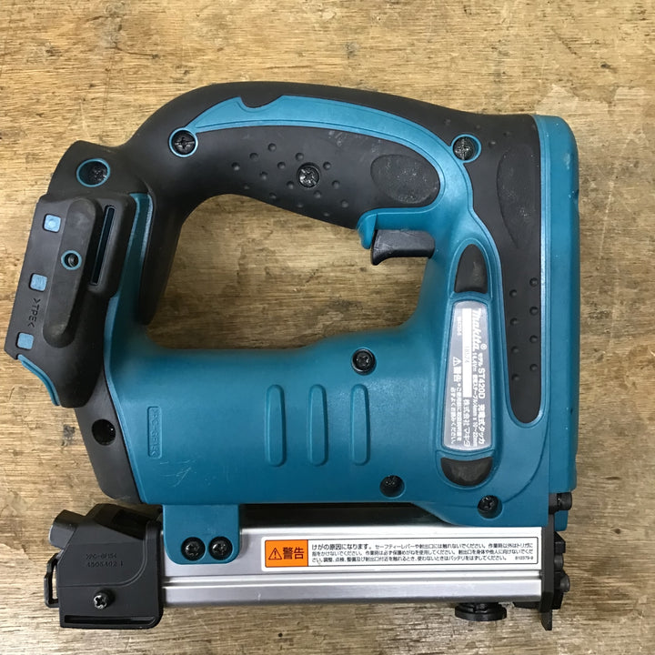 ☆マキタ(makita)14.4Vコードレスタッカ ST420DZK 本体＋ケースセット【柏店】