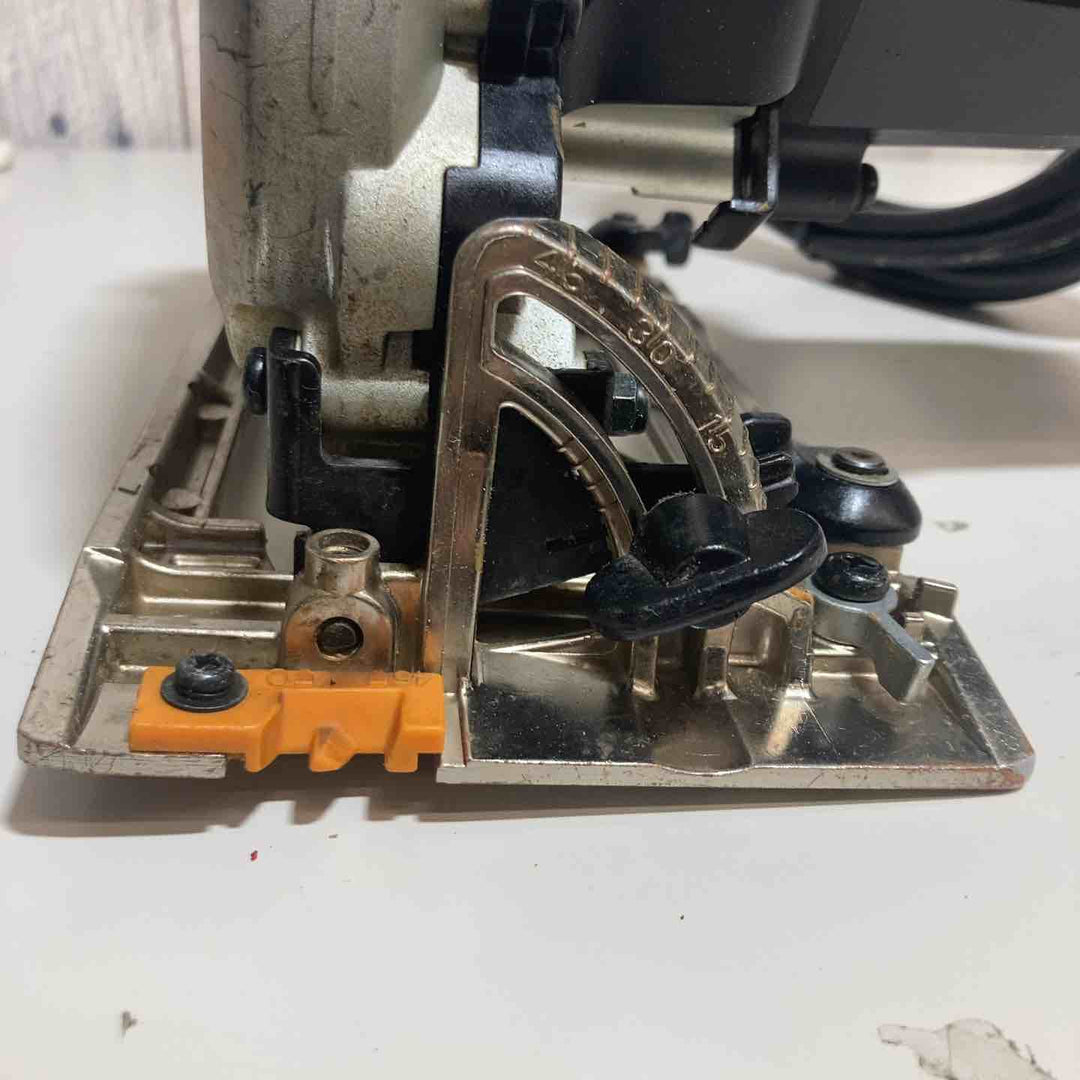 ☆マキタ(makita) 電子マルノコ 5735CB　155㎜～165㎜対応、ブレーキ甘い【戸田店】