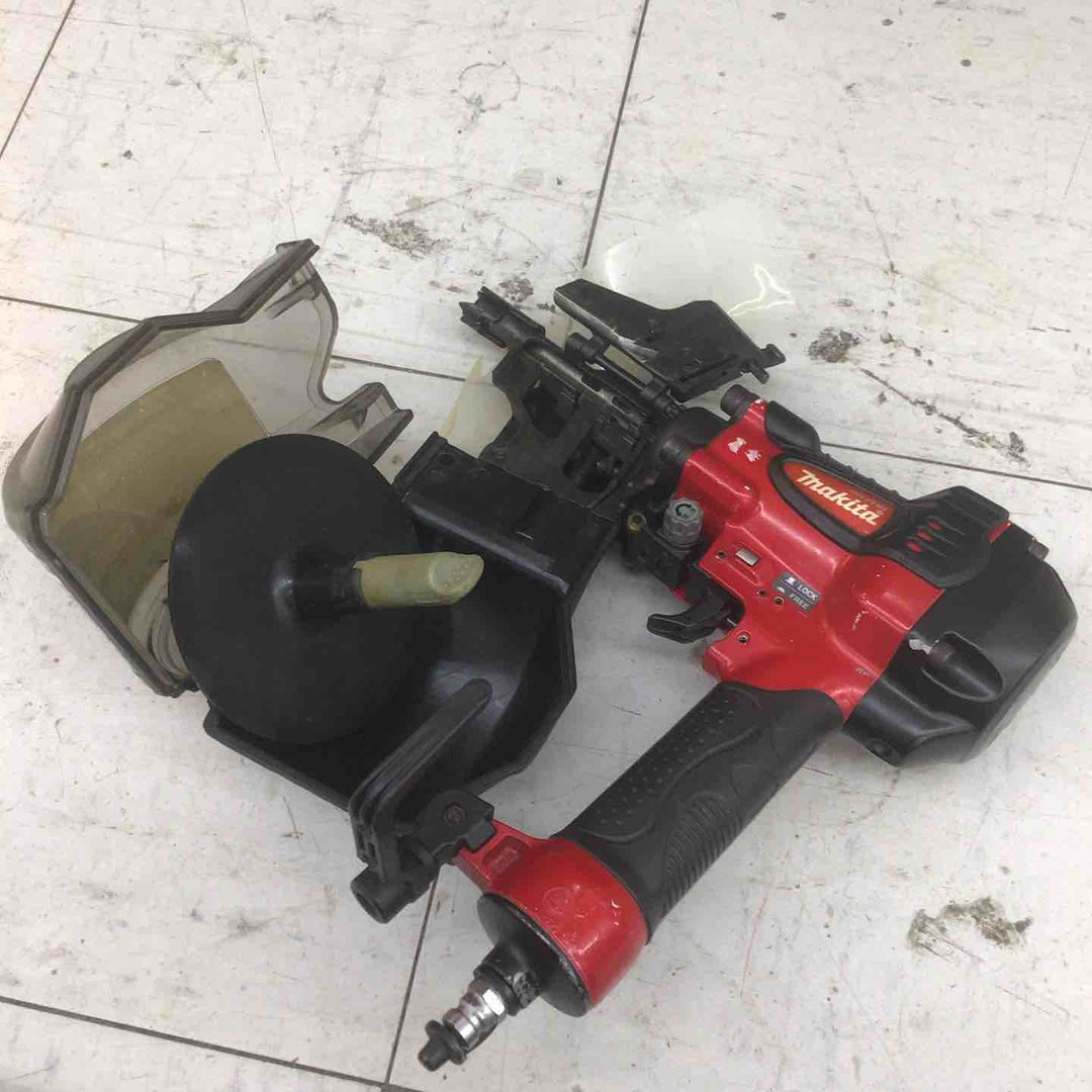 【中古品】 マキタ/makita 高圧エア釘打ち機 AN711H 【鴻巣店】
