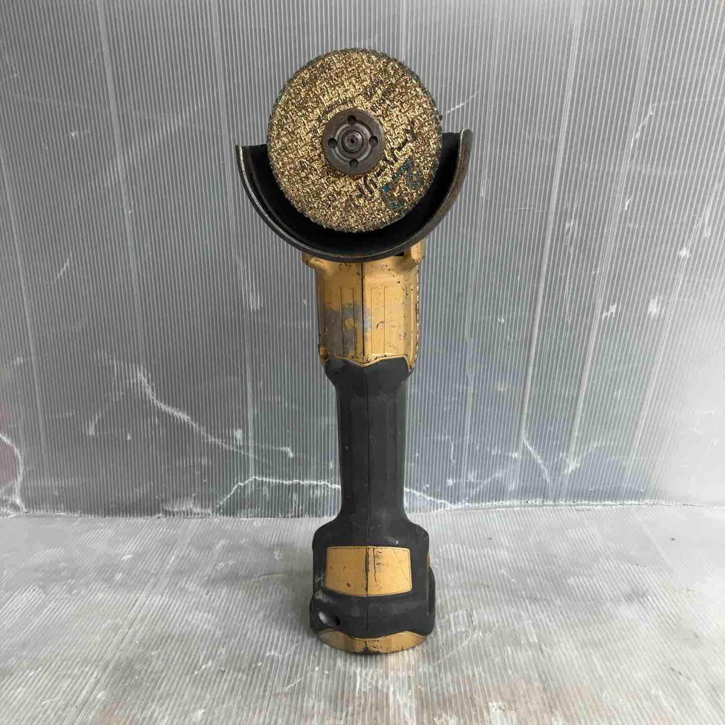 ☆マキタ(makita) 100mmコードレスディスクグラインダー GA404DZ【草加