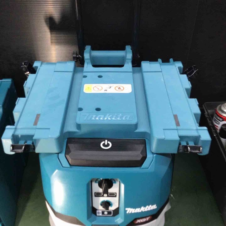 ★マキタ(makita) コードレス集じん機 VC002GZ【戸田店】
