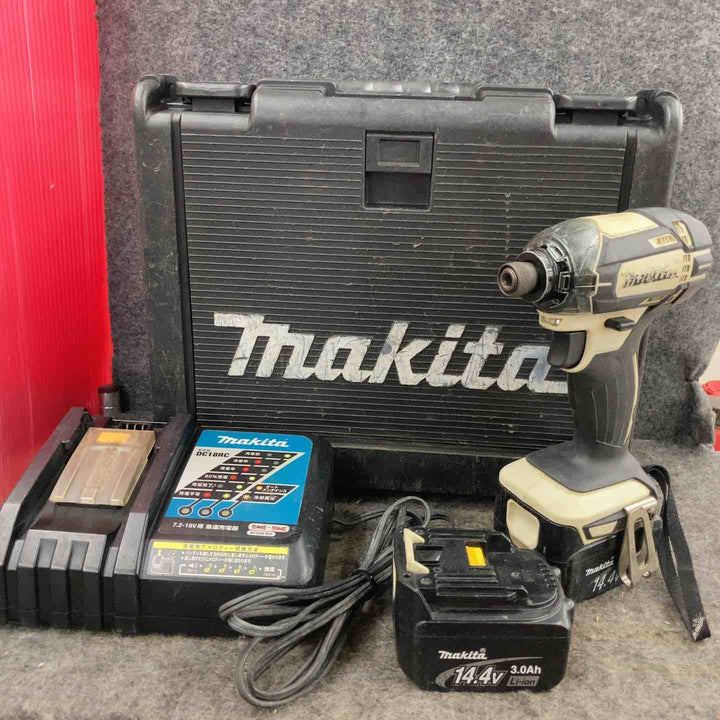 【現状品】★マキタ(makita) コードレスインパクトドライバー TD138DRFXW ライト点かず。ケース(14.4V3.0Ahバッテリー[263][344]、充電器)【鴻巣店】