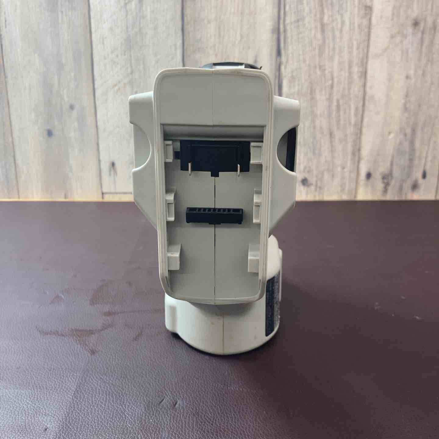 中古品】 ◇パナソニック(Panasonic) 14.4V コードレス全ネジカッター