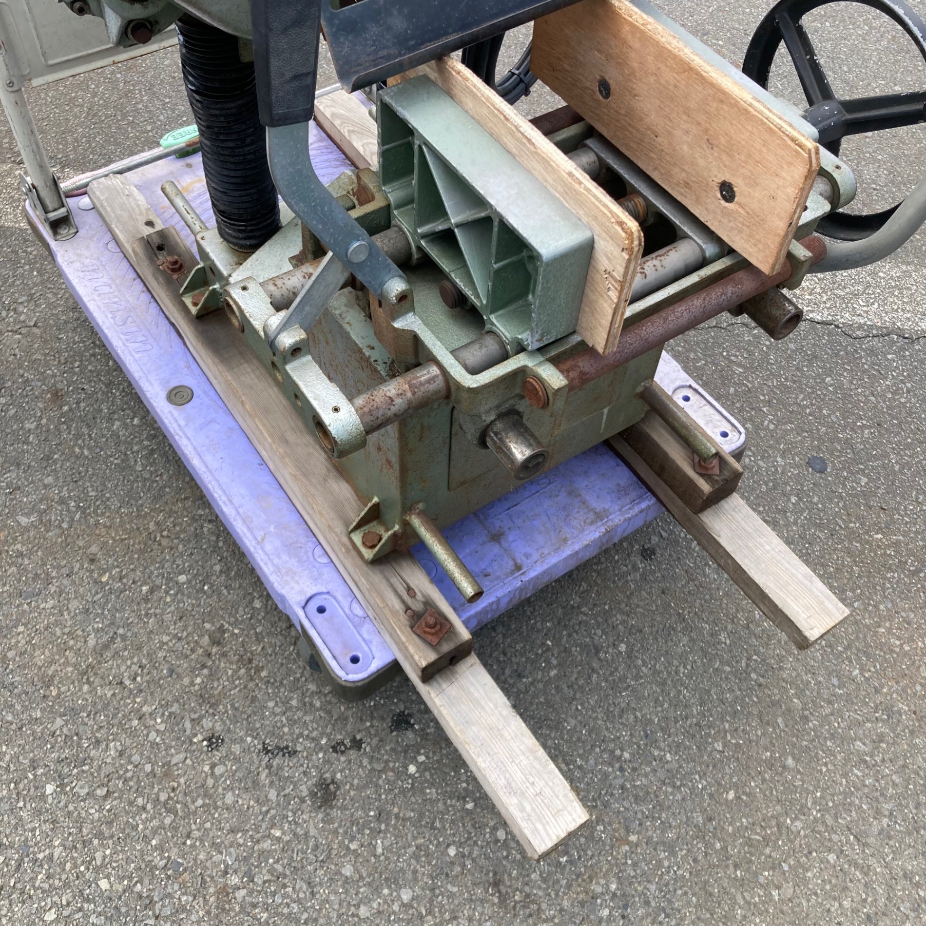 日立 CT80F ほぞ取り機【野田愛宕店】【店頭取引限定】【中古】管理番号：ITK23GE9S3BA 日立 CT80F ほぞ取り機【野田愛宕店】【店頭取引限定】【中古】管理