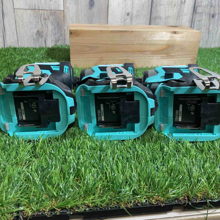 【未使用品】マキタ(makita) 18V コードレスインパクトドライバ TD173DZTB ターコイズブルー　本体のみ　3台セット➁【戸田店】