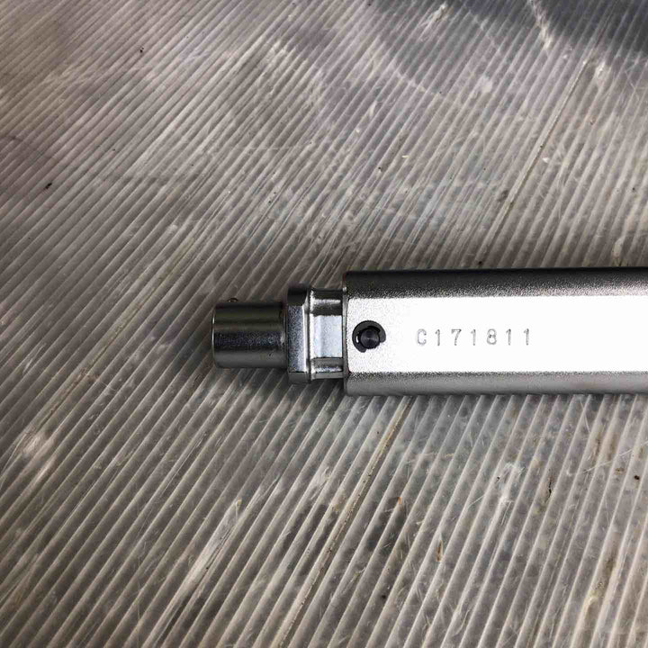 TONE プレセット型トルクレンチ T15D140 30～140N・ｍ【草加店】