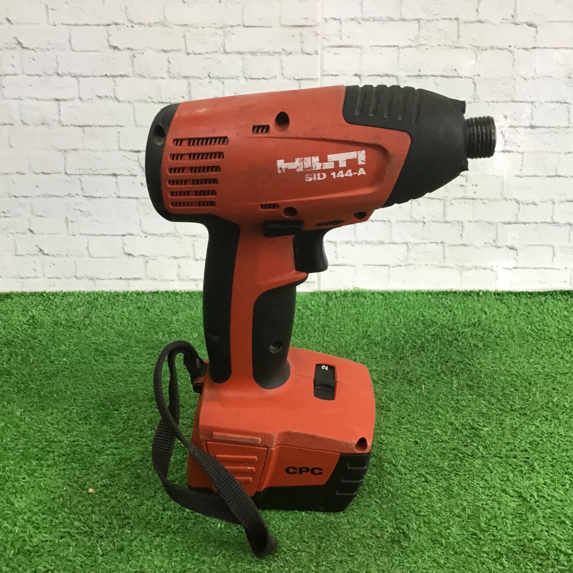 〇ヒルティ(HILTI) コードレスインパクトドライバ SID144-A【町田店