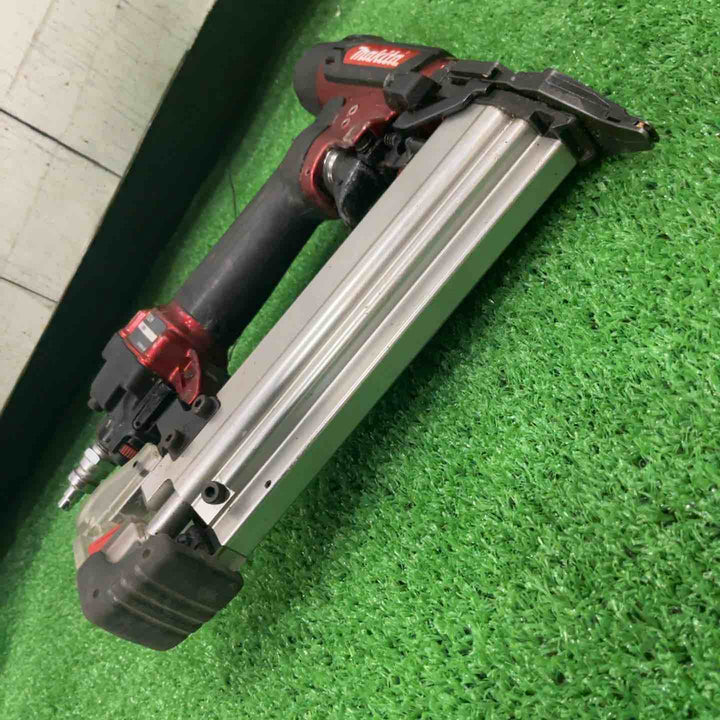 ★マキタ(makita) 高圧フィニッシュネイラ AF552H 動作確認済【川口店】