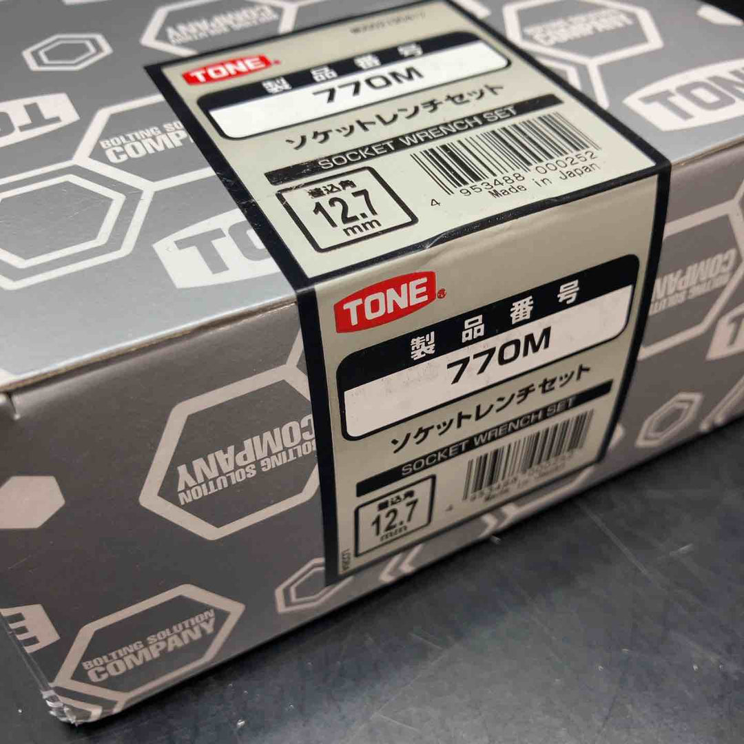 ◇トネ(TONE) ソケットレンチセット 差込角12.7mm(1/2") 770M 内容16点 シルバー【川越店】