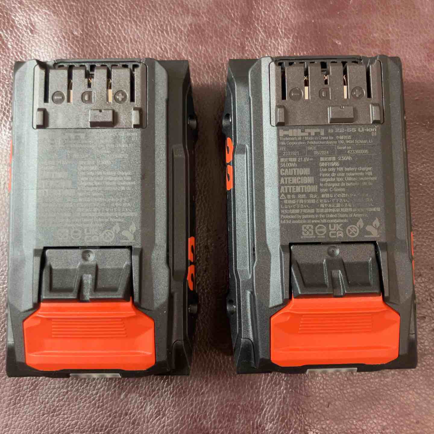 ✨ヒルティ　中古　BX3-ME　コンクリートネイラ　充電器＋バッテリー×2＋付属品付✨うるま市田場✨ Hilti ヒルティ 充電式鋲打ち機 コンクリートネイラー BX3-ME-02