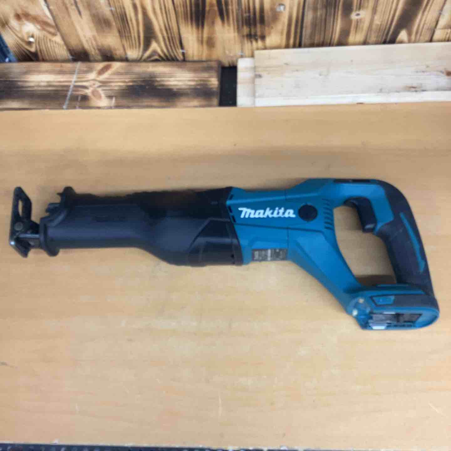 ★マキタ(makita) コードレスレシプロソー JR186DZ【越谷店】 ☆マキタ(makita) コードレスレシプロソー JR186DZ【越谷店】 – アクト