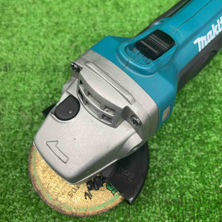☆マキタ(makita) 100mmコードレスディスクグラインダー GA400DZ 14.4V3.0Ahバッテリー専用【桶川店】