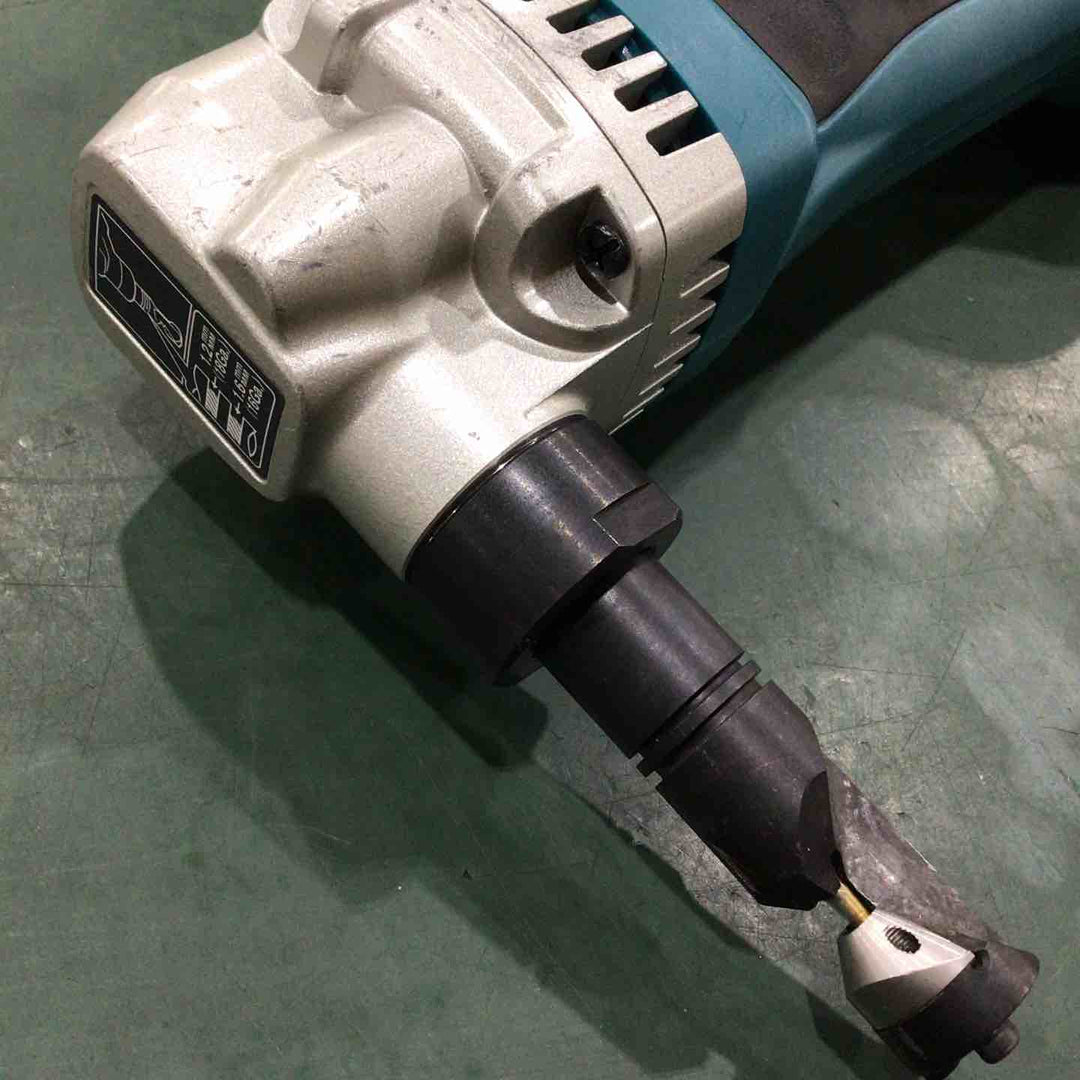☆マキタ(makita) コードレスニブラ JN161DZ【川口店】