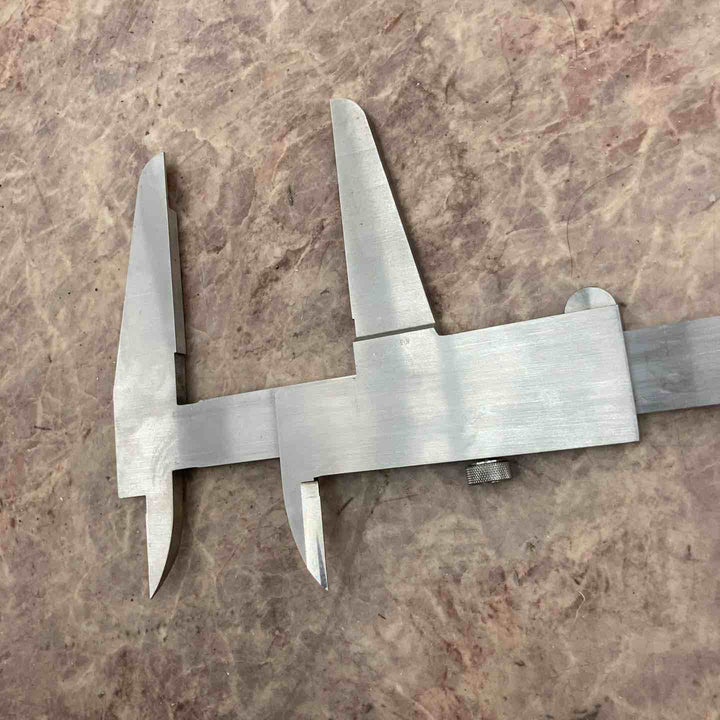 ◇ミツトヨ(Mitutoyo) M型標準ノギス 1000mm N100 530-502【所沢店】