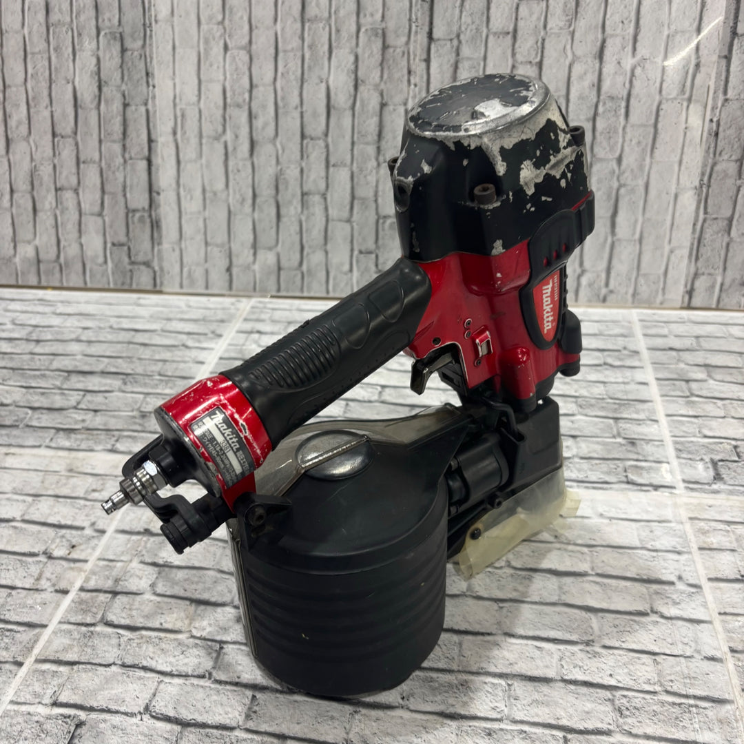 ★マキタ(makita) 高圧エア釘打ち機 AN911H【川口店】