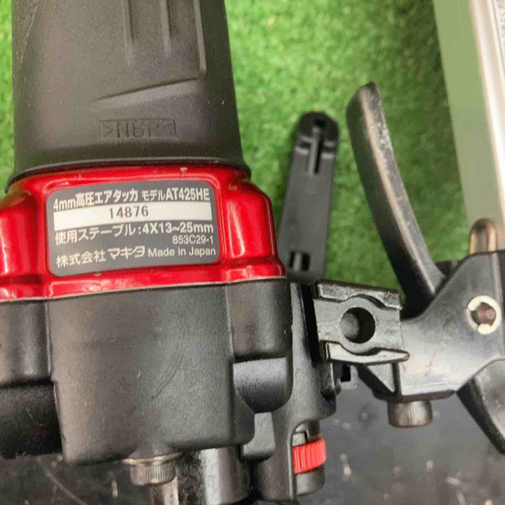マキタ(makita) 高圧エアタッカ AT425HE 使用ステープル(mm)長さ	13・16・19・22・25 【川越店】