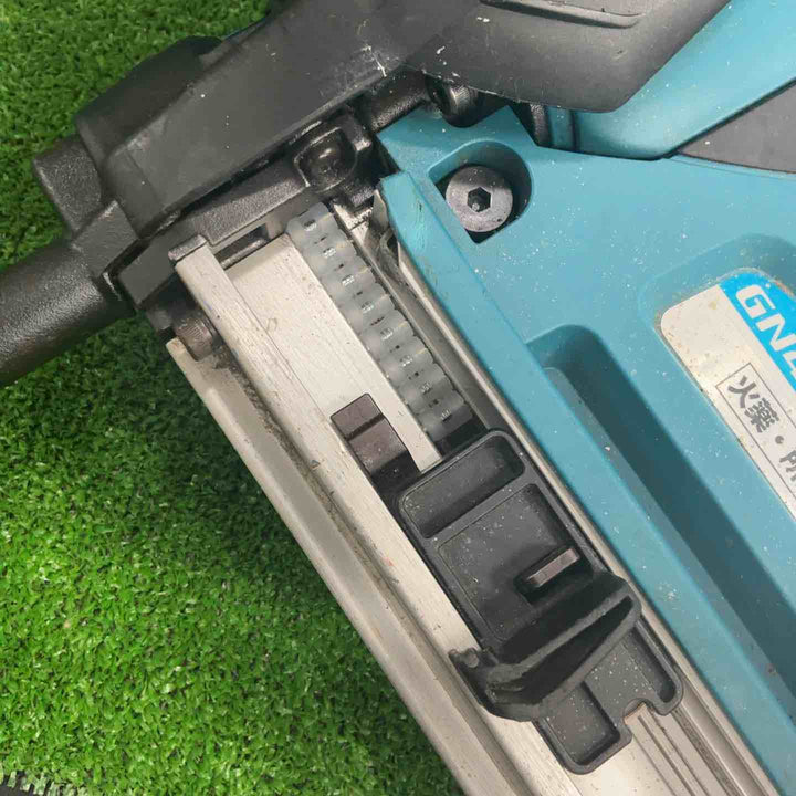 ★マキタ(makita) コードレスコンクリート用ガスピン打ち機 GN420C【草加店】