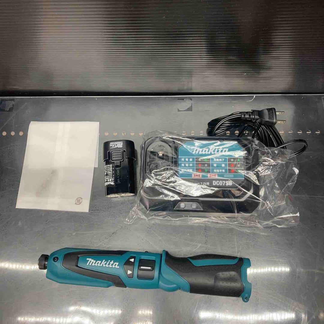 ☆マキタ(makita) コードレスペンインパクトドライバ TD021DSHSP【川越店】