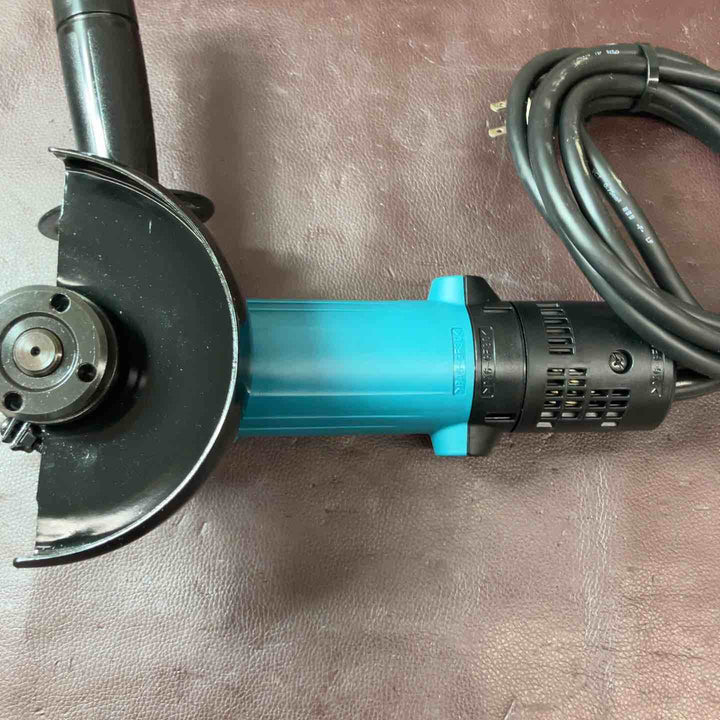 【中古美品】 マキタ(makita) 125mm ディスクグラインダ 9535B 100ｖ 電動研磨機 【東大和店】