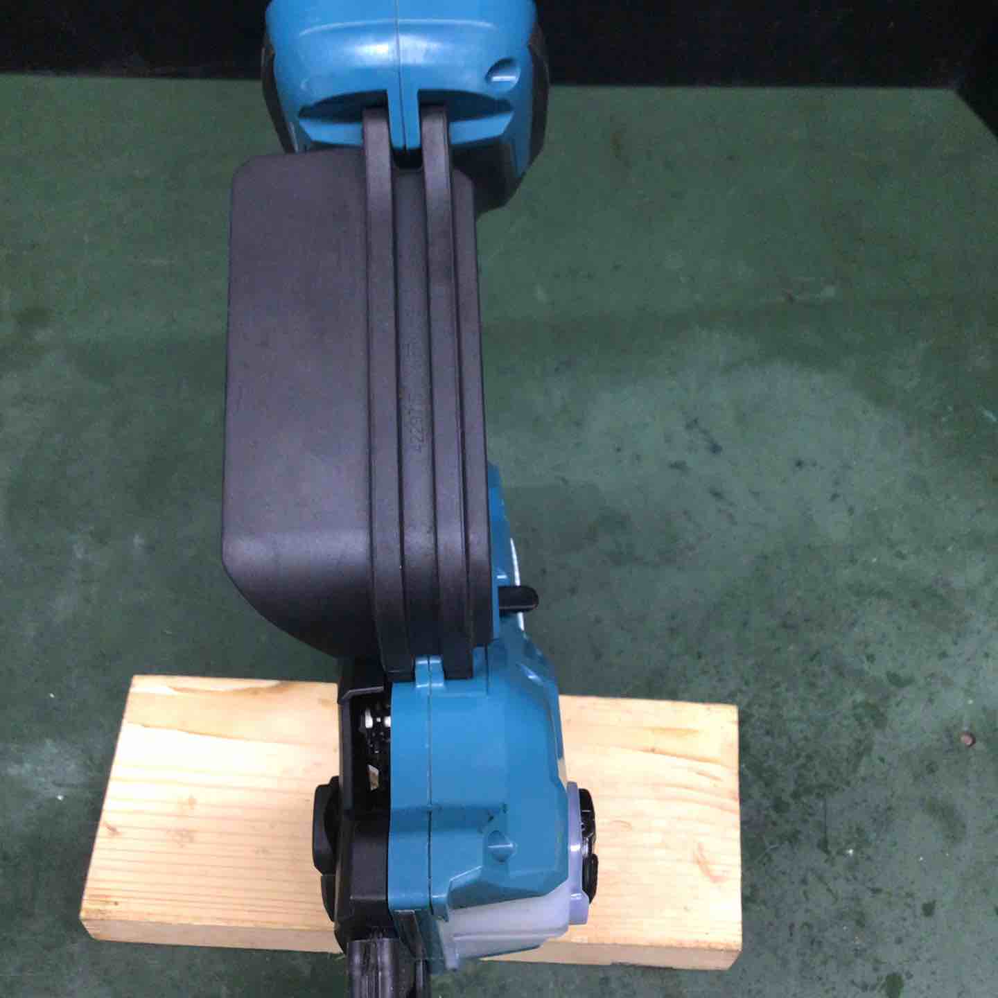 ☆マキタ(makita) コードレスハンディソー MUC150DZN【戸田店