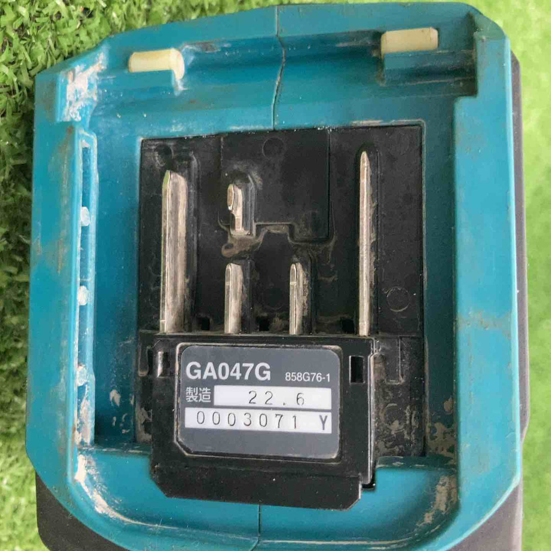 ★マキタ(makita) 125mmコードレスディスクグラインダー GA047GRMX【川崎店】