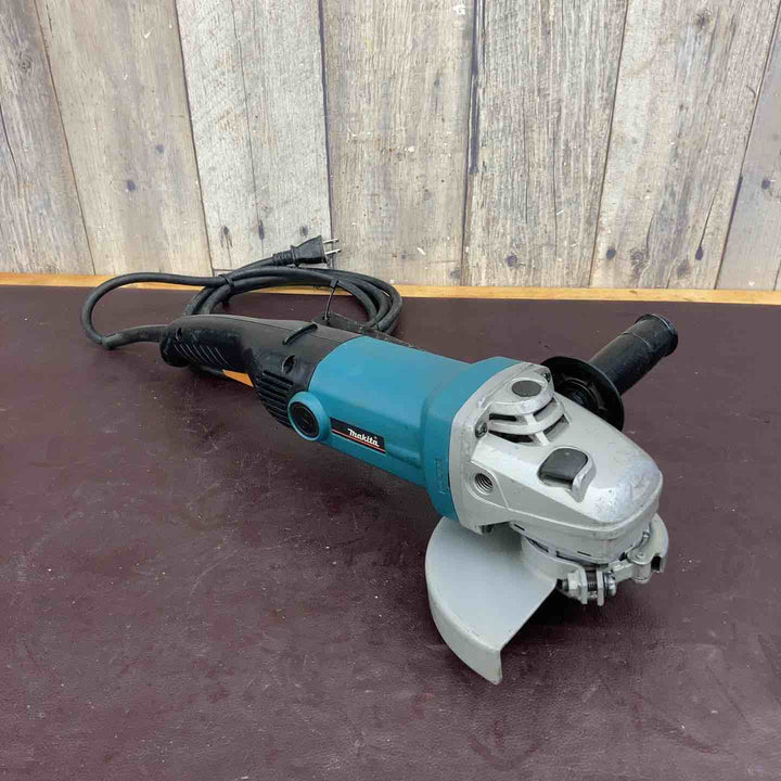 【中古品】 マキタ(makita) 180mm電子ディスクグラインダ GA7011C 【東大和店】