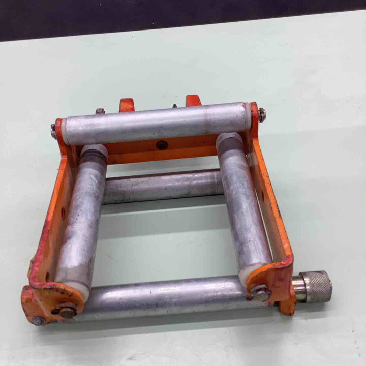 ◇育良精機(IKURA) 4面コロ ISH-110 四面コロ【越谷店】