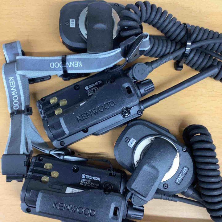 KENWOOD ケンウッド UBZ-M51E L / S セット トランシーバ イヤホンマイク  無線機  小型 軽量 電池式 コンパクト 小さい 軽量 レジャー キャンプ アウトドア【越谷店】