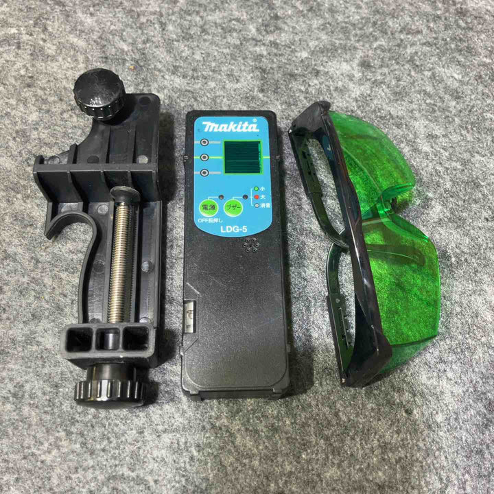 ★マキタ(makita) 10.8Vグリーンレーザー墨出し器 SK20GD バッテリー1個付きフルセット【桶川店】