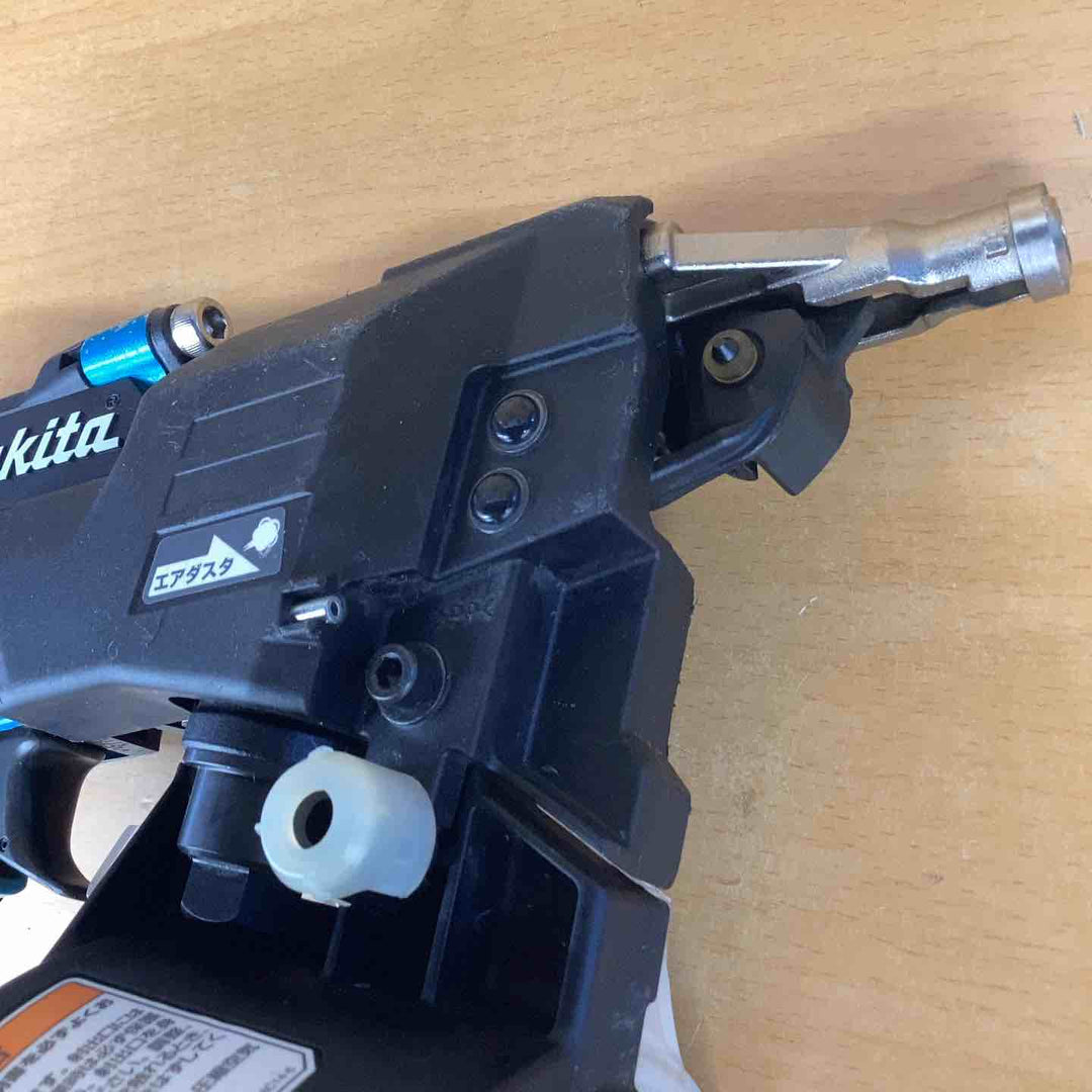 ★マキタ(makita) 高圧エア釘打ち機 AN636HM【越谷店】