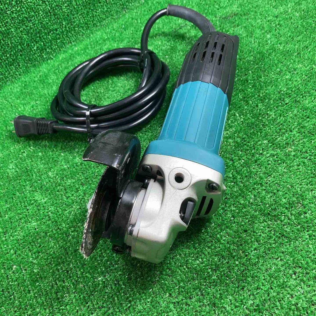 ☆マキタ(makita) 100mmディスクグラインダ GA4032【川崎店】
